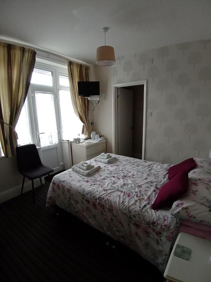 The Sandgate 3* Skegness