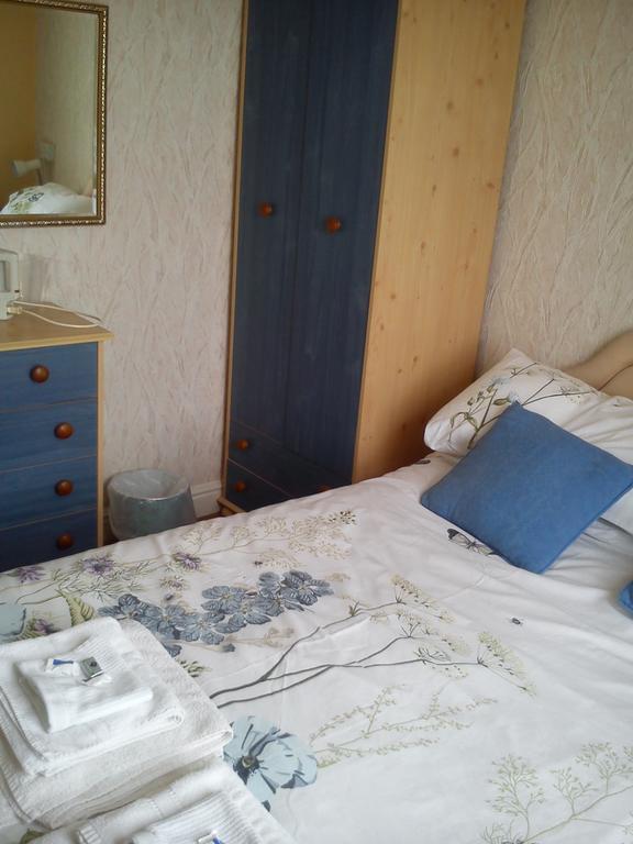 The Sandgate 3*